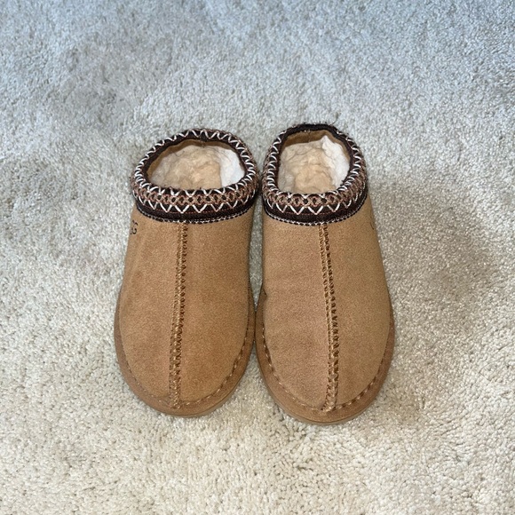UGG Chestnut Suede Slip-Ons - Picture 2 of 3